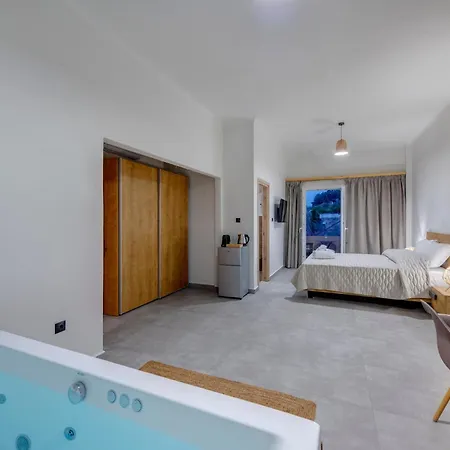 Aegean Glory * Ermoupoli